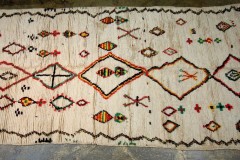 {AZ-1127} 9' x 4'8" $1500